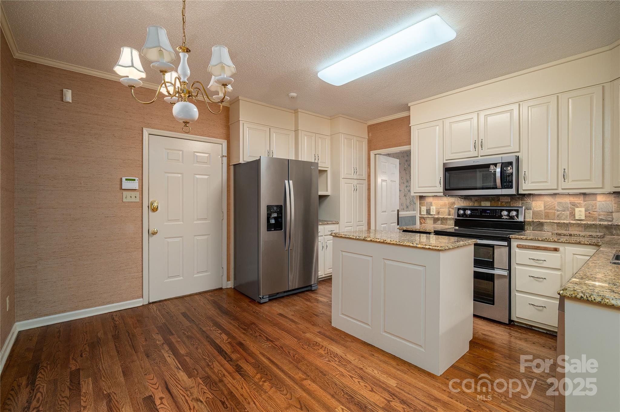 240 37th Avenue Place NW