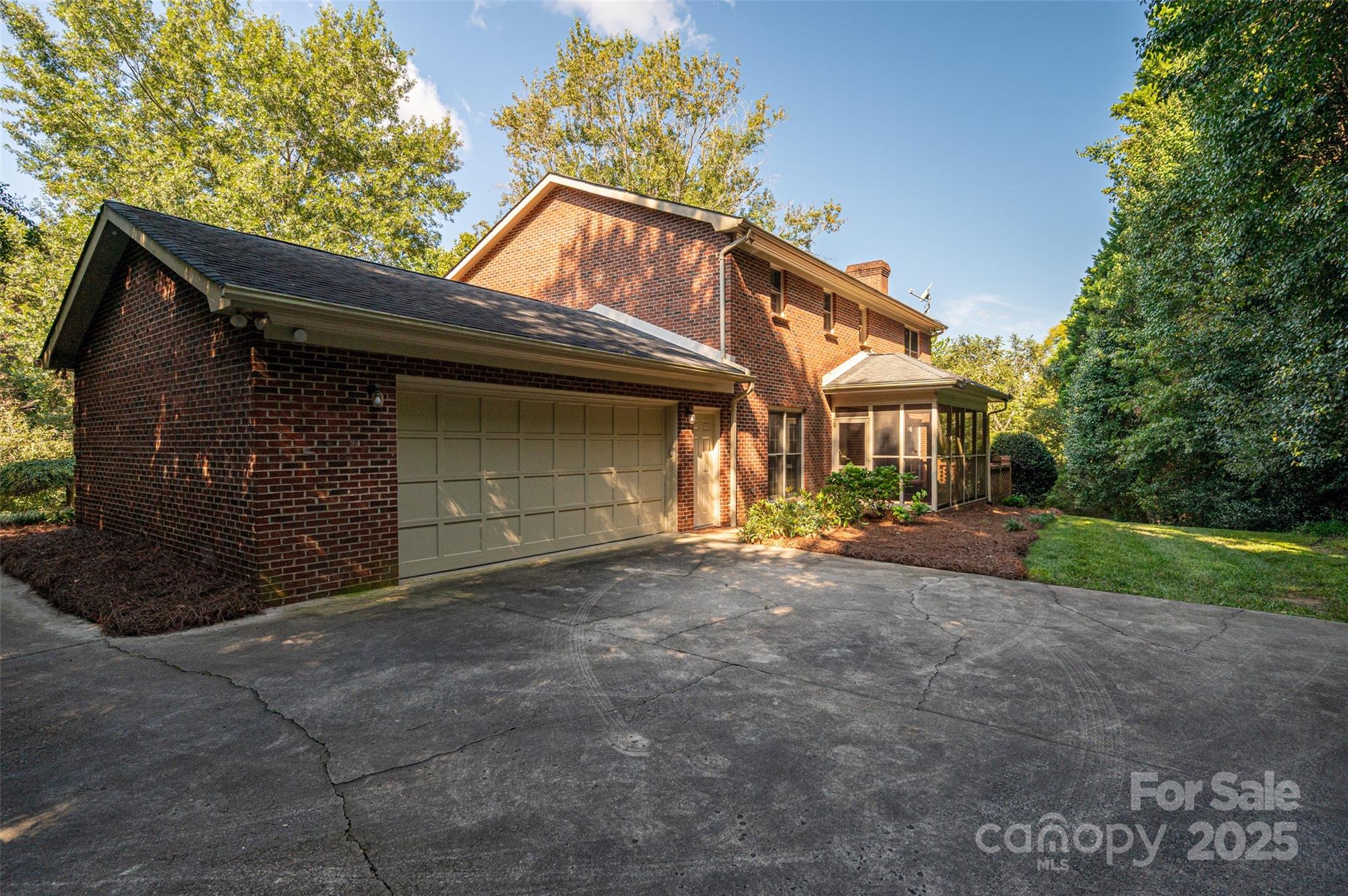 240 37th Avenue Place NW