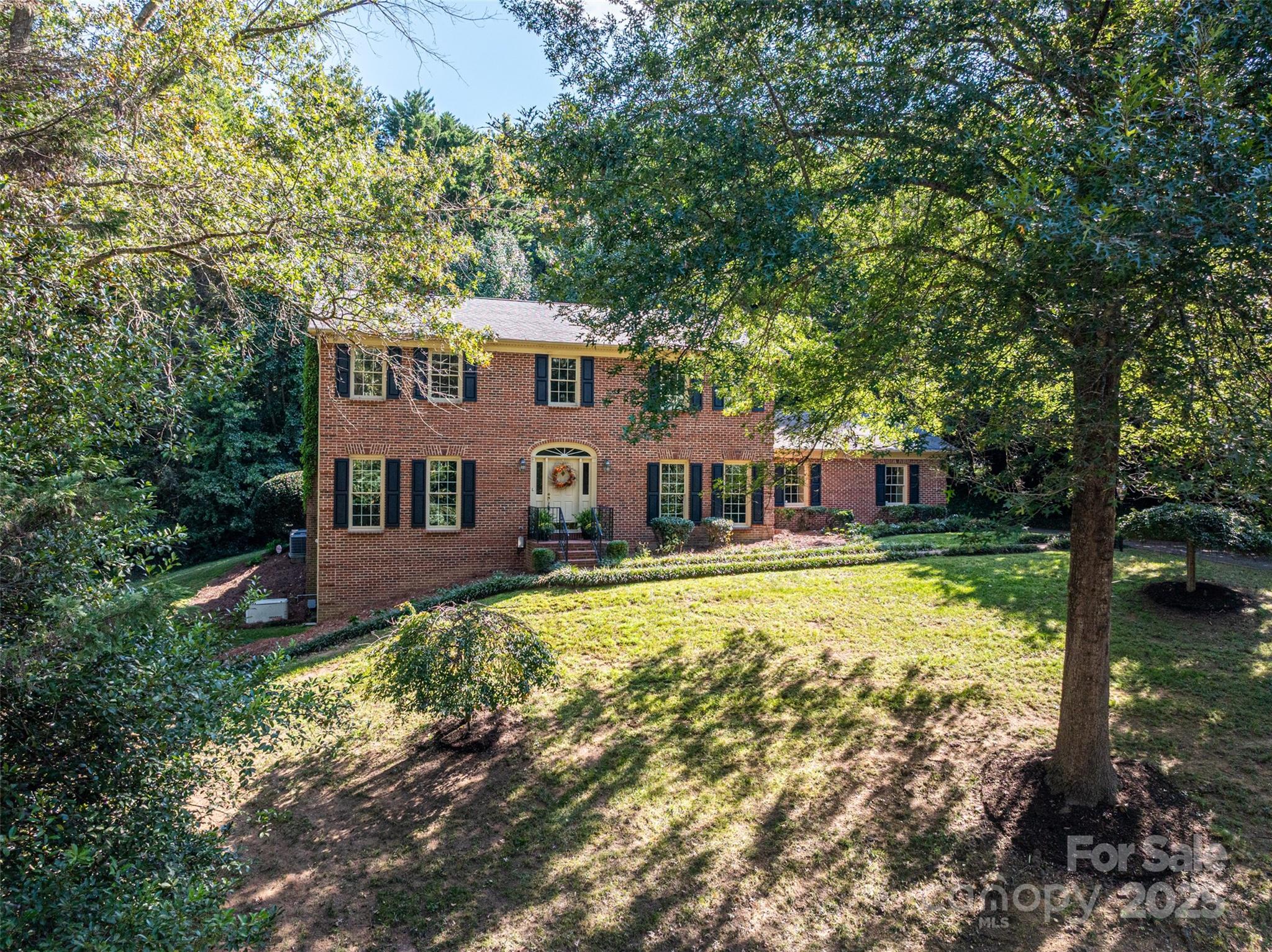 240 37th Avenue Place NW