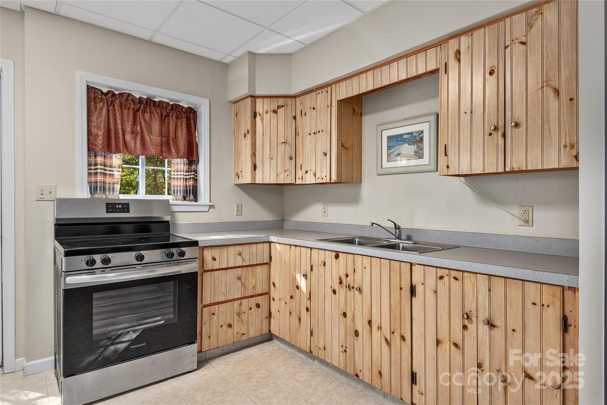 73 Hidden Hills Drive