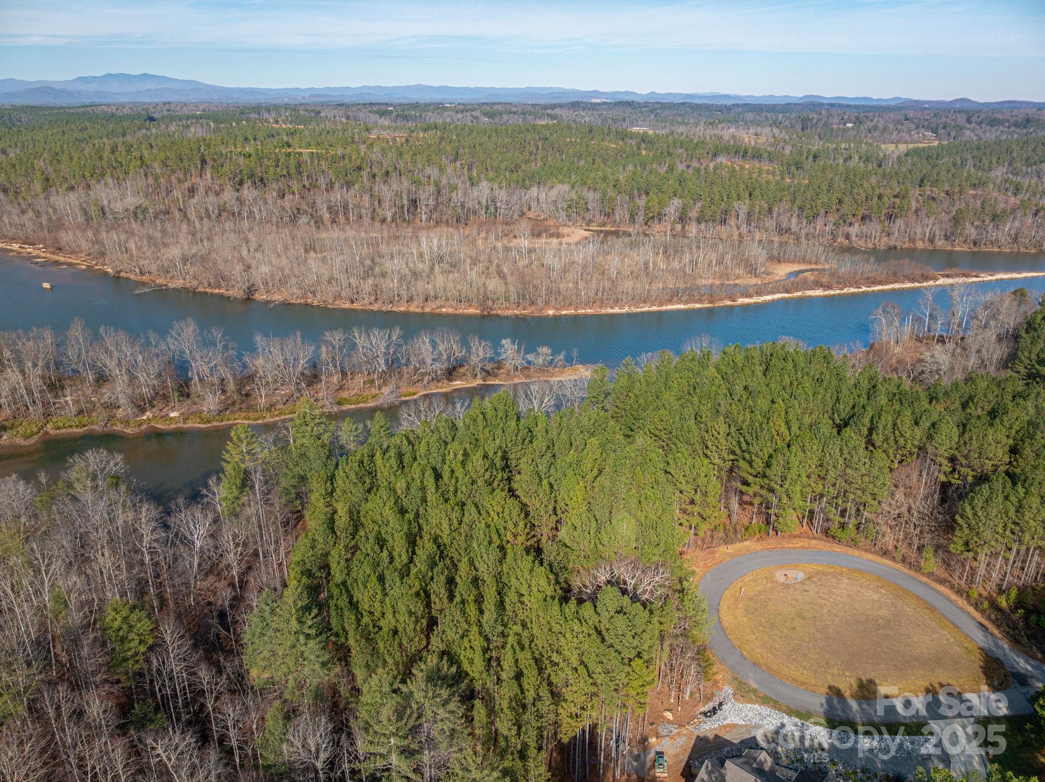 125 Catawba Cove Drive NW