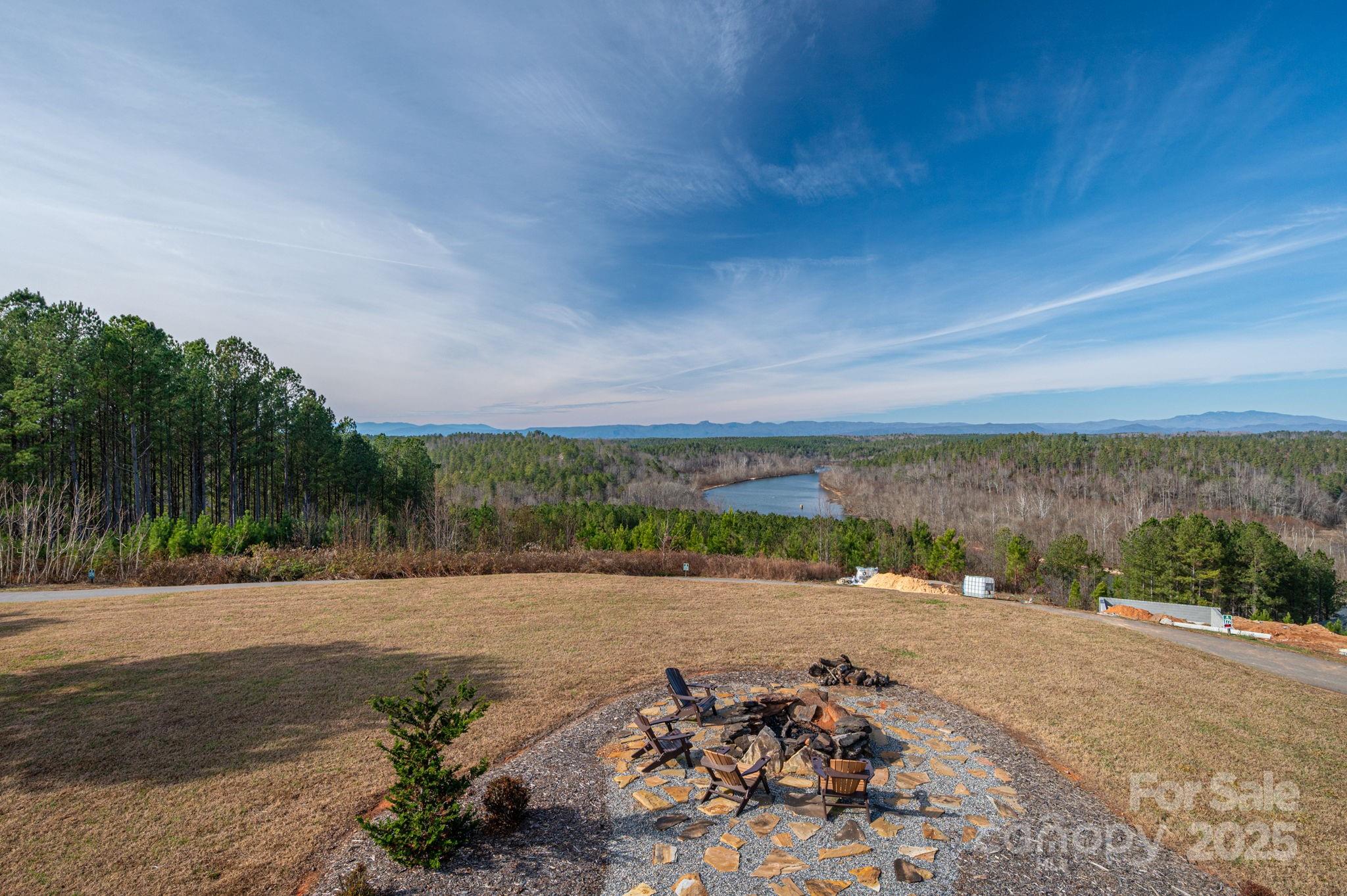 125 Catawba Cove Drive NW