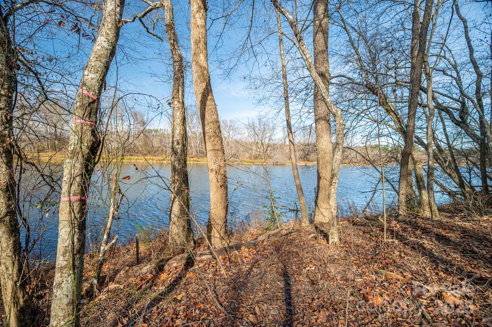 125 Catawba Cove Drive NW