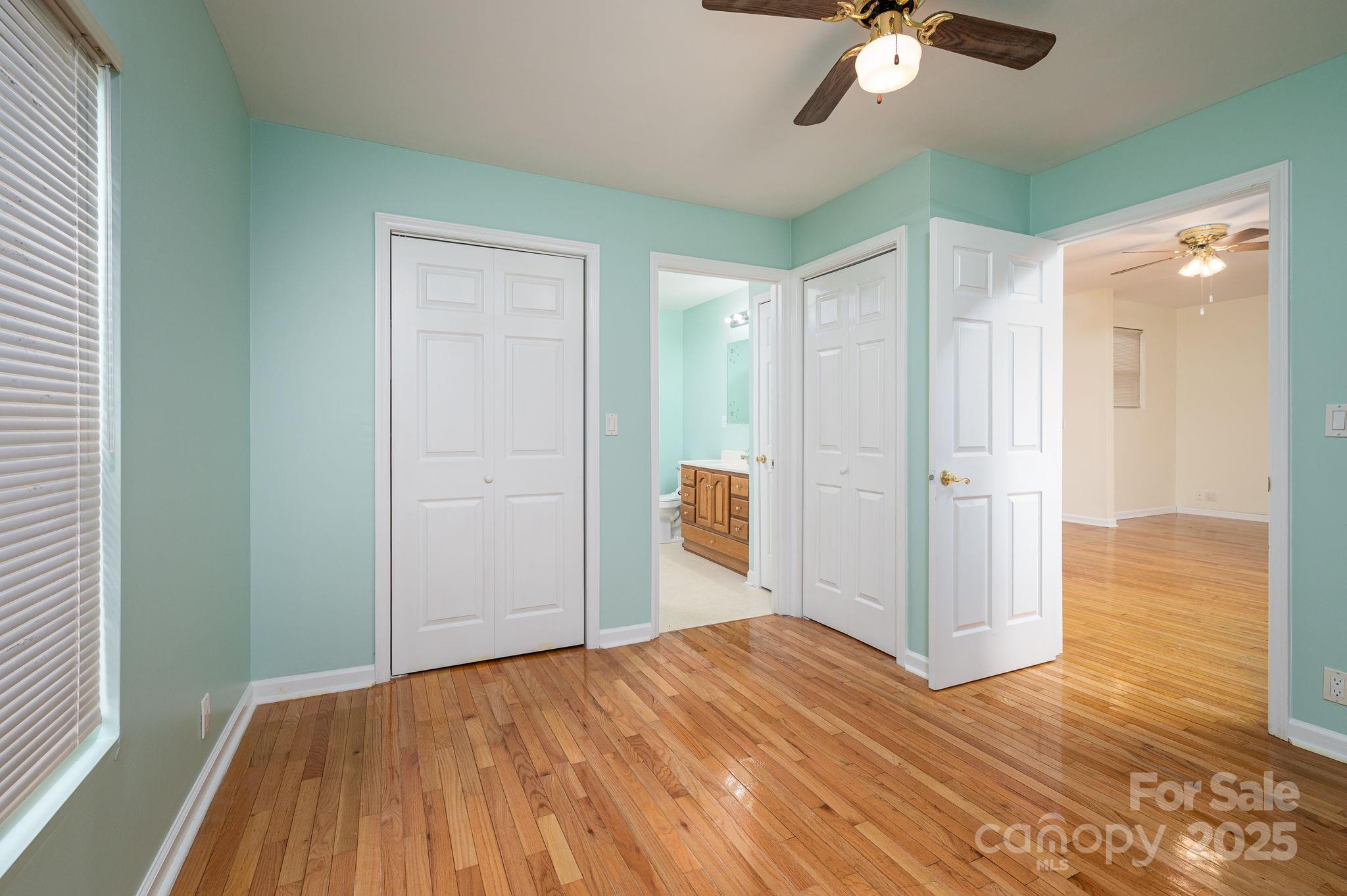 2541 Grandview Circle SW