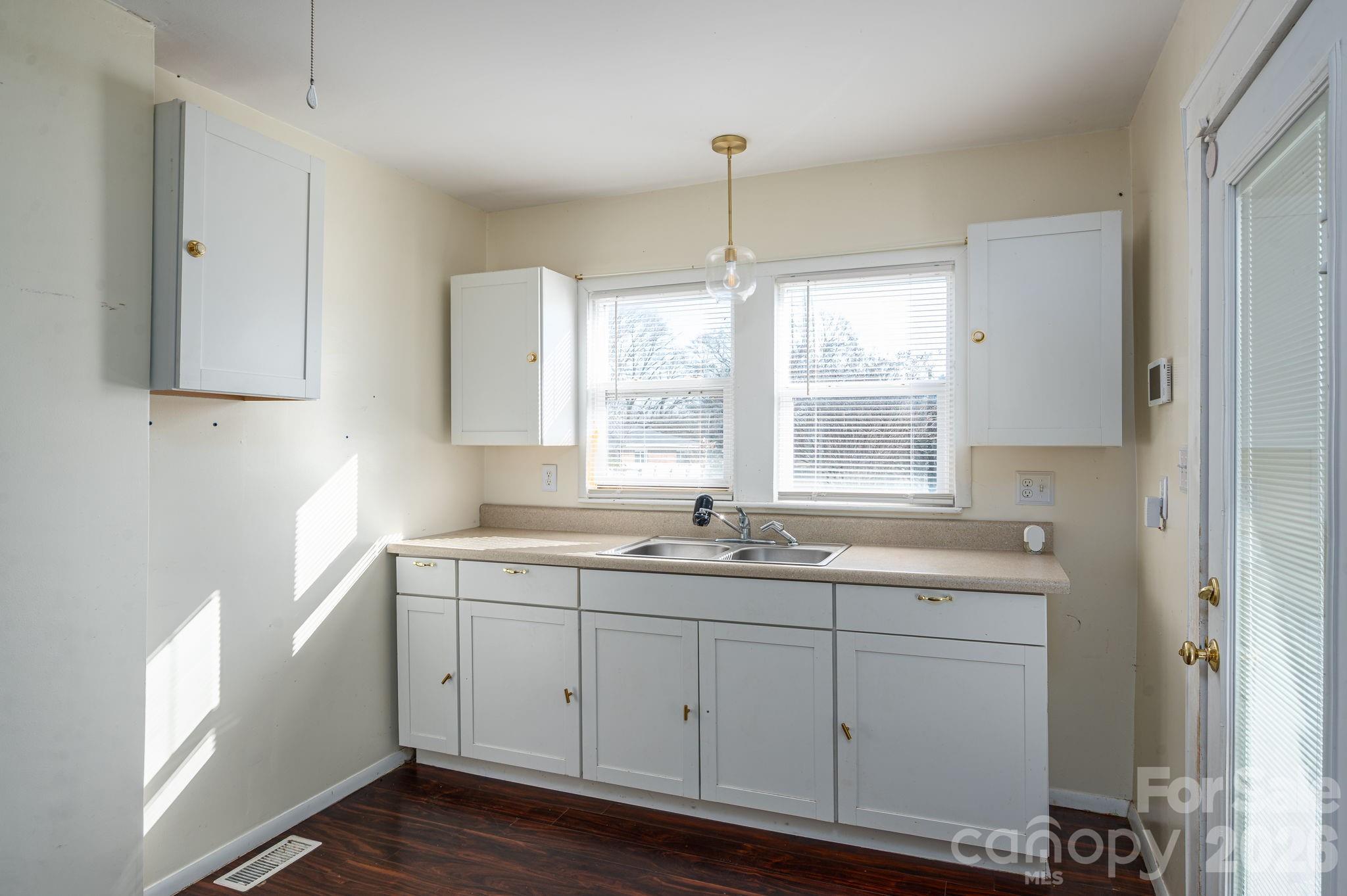 329 W Main Street