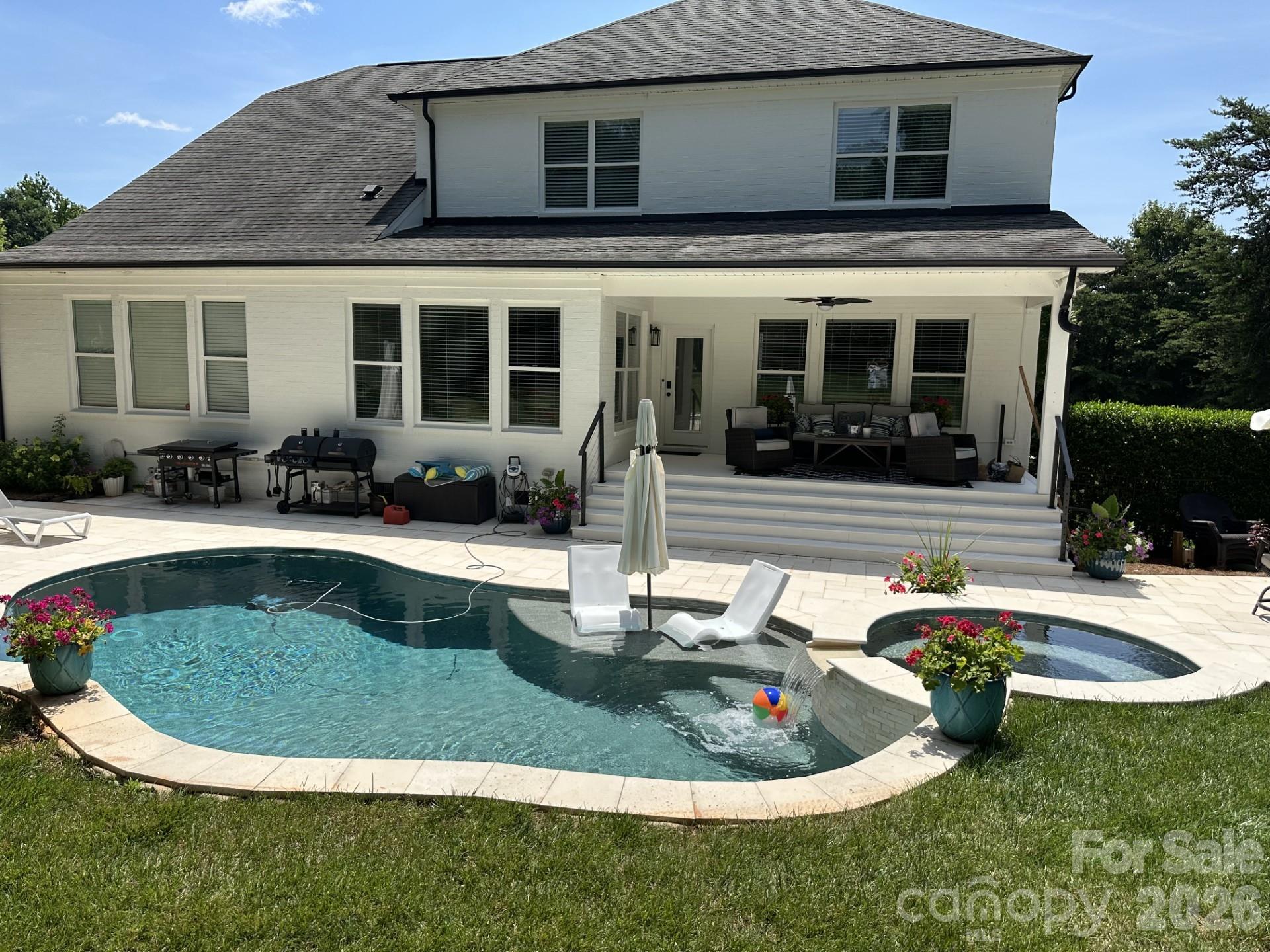 205 Walking Horse Trail