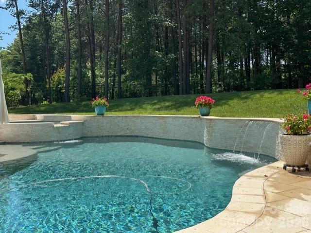 205 Walking Horse Trail