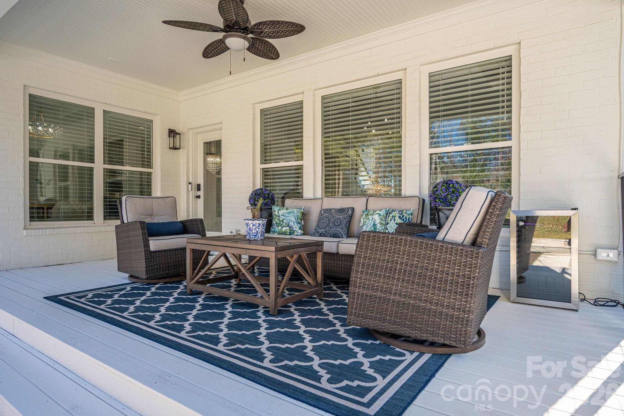 205 Walking Horse Trail