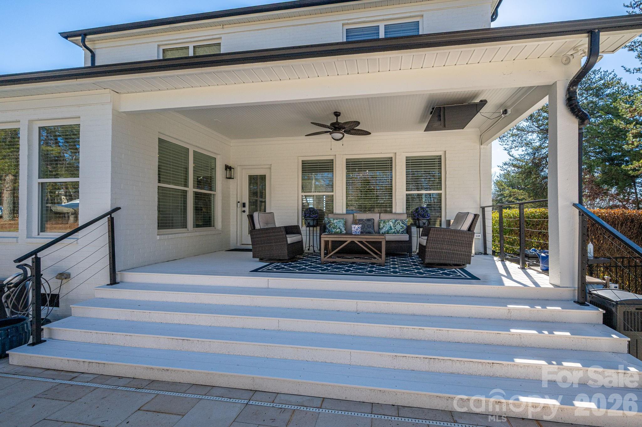 205 Walking Horse Trail