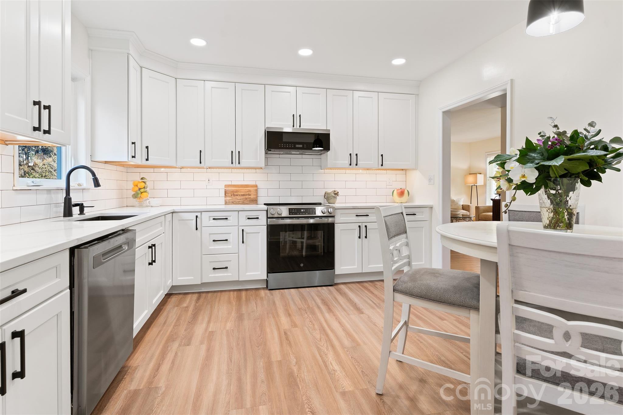 2429 Cassidy Drive