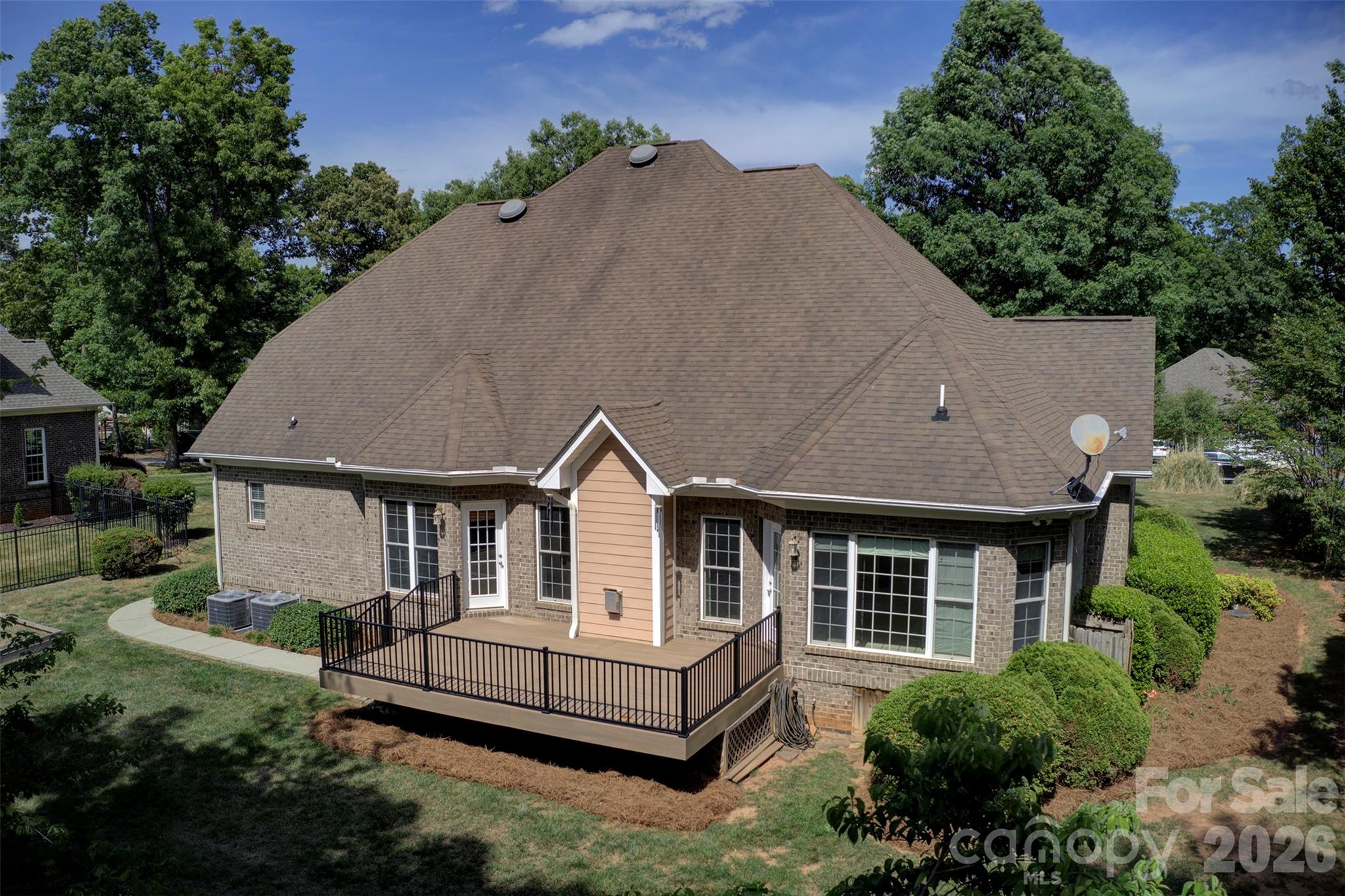279 Woodstream Circle