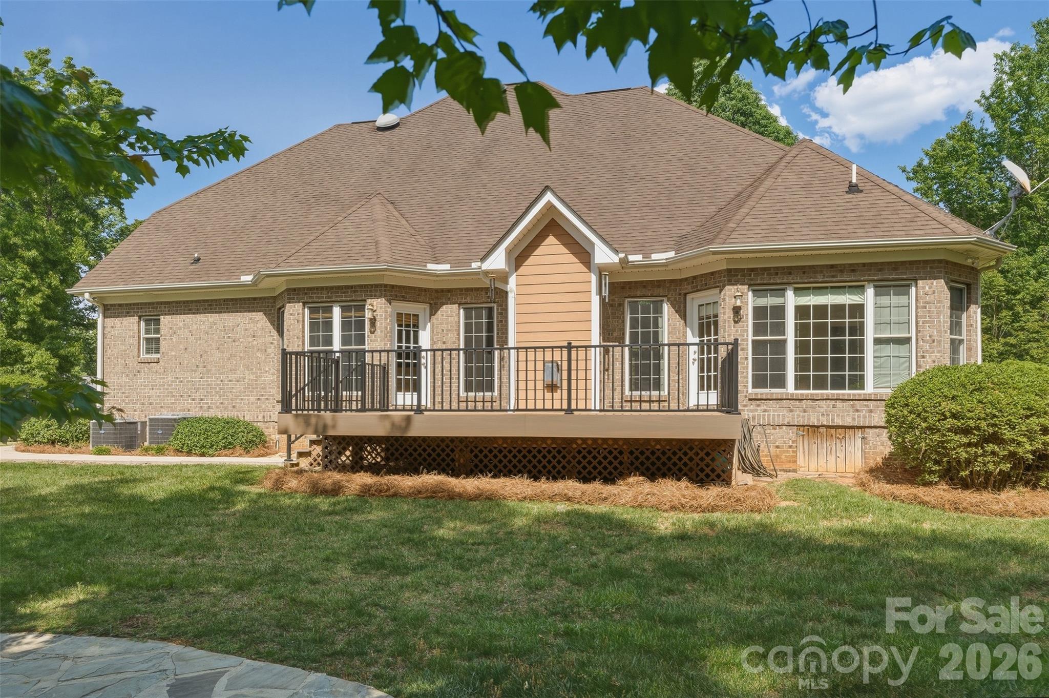 279 Woodstream Circle