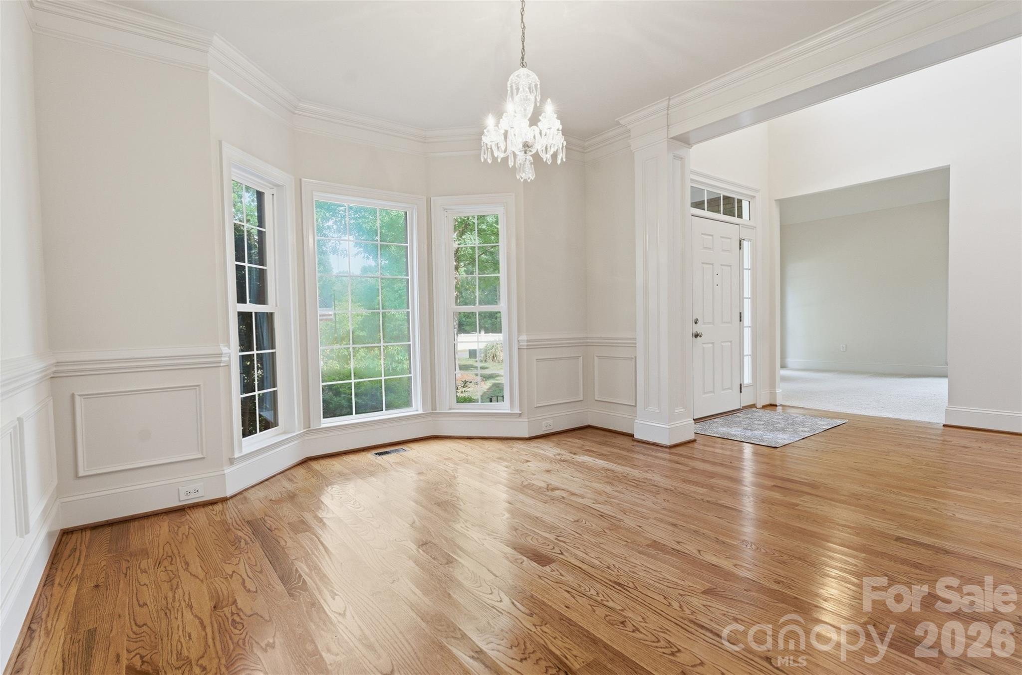 279 Woodstream Circle