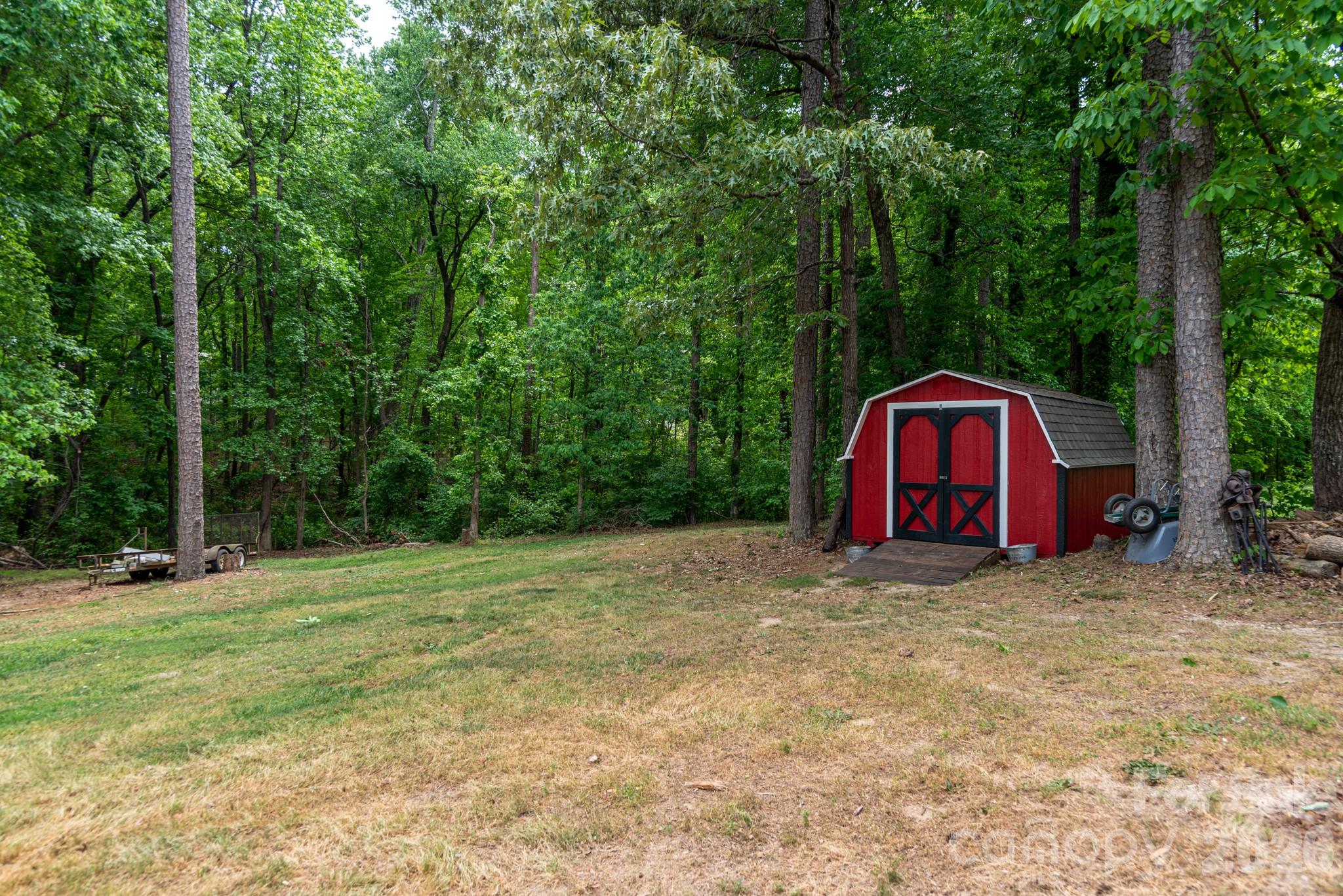 1091 ROLLINGWOOD Drive