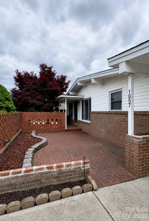1857 8th Street Drive NE