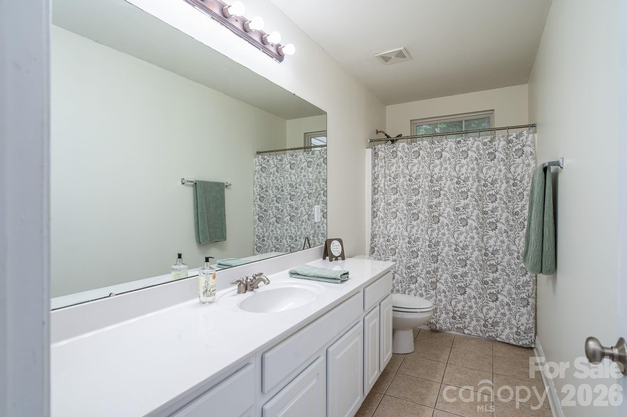 105 Tanager Lane