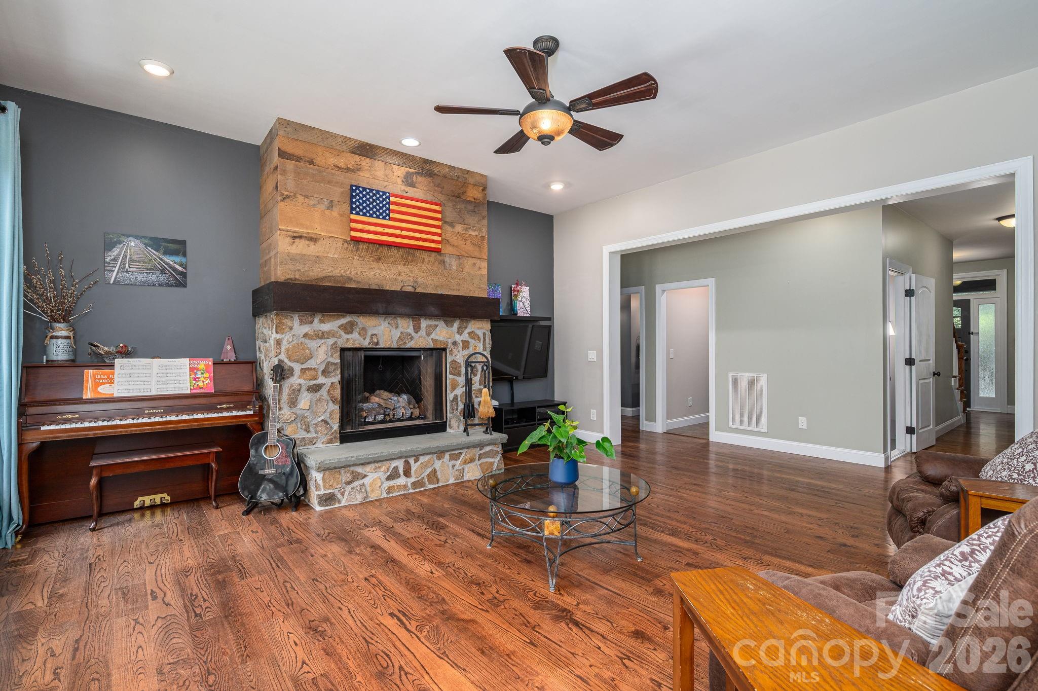 1903 Miners Creek Drive
