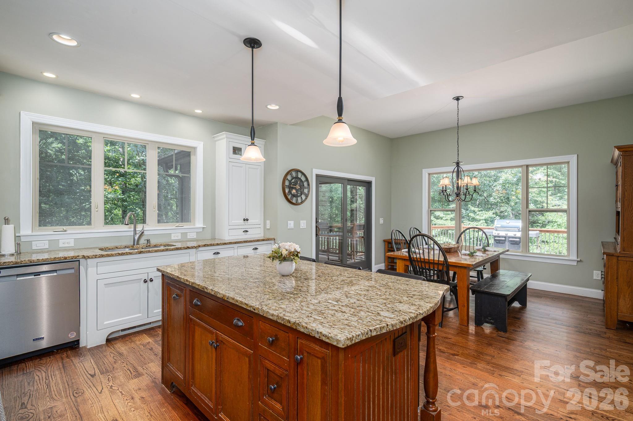 1903 Miners Creek Drive