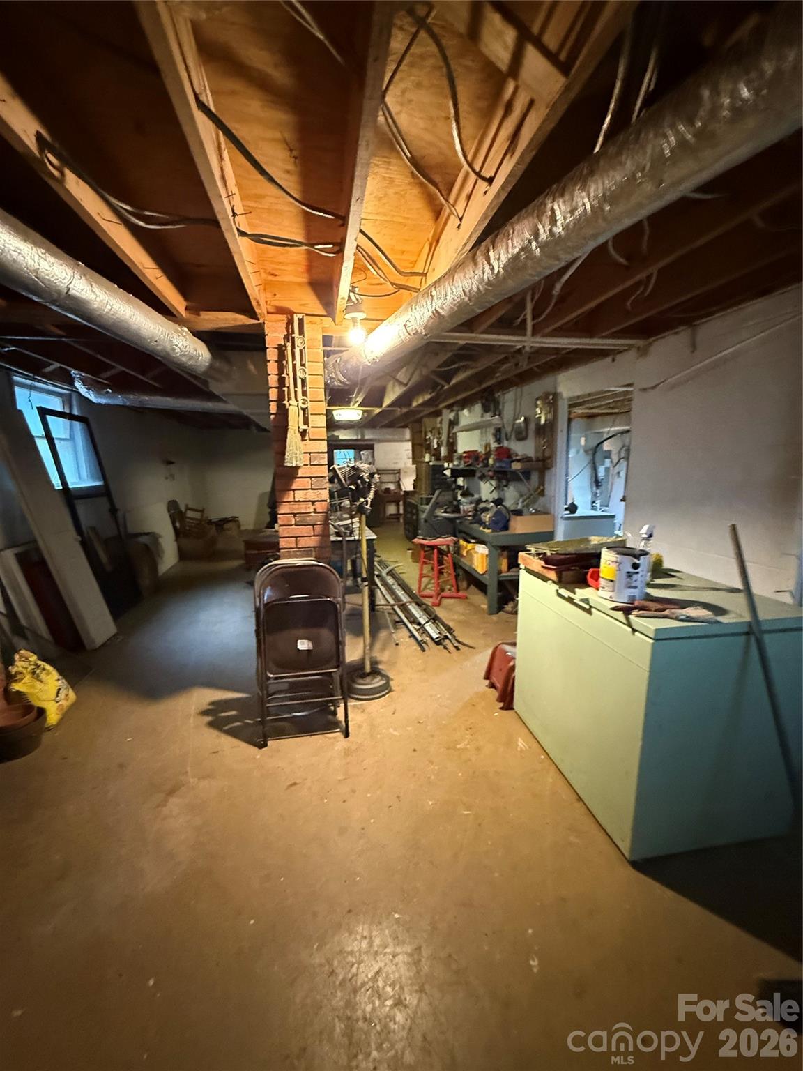 2015 39th Avenue NE