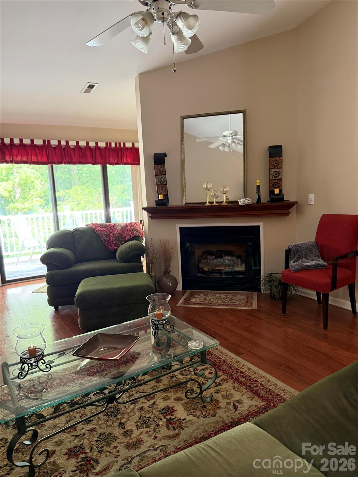 433 19th Avenue Court NE Unit: 14