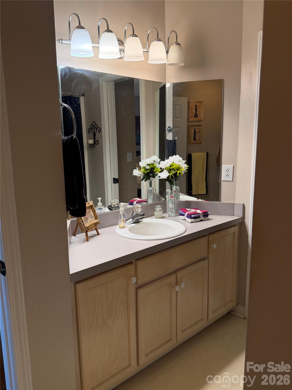433 19th Avenue Court NE Unit: 14