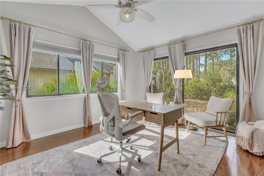 7 Towhee Road