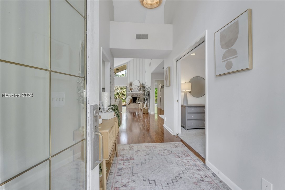 7 Towhee Road