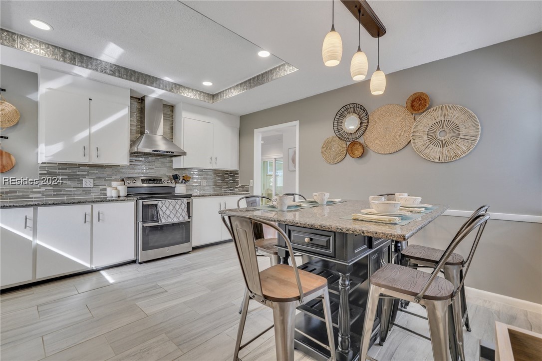 7 Towhee Road