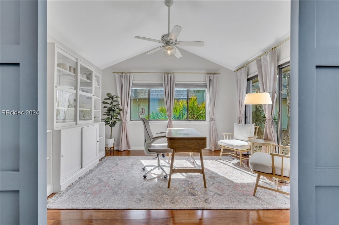 7 Towhee Road