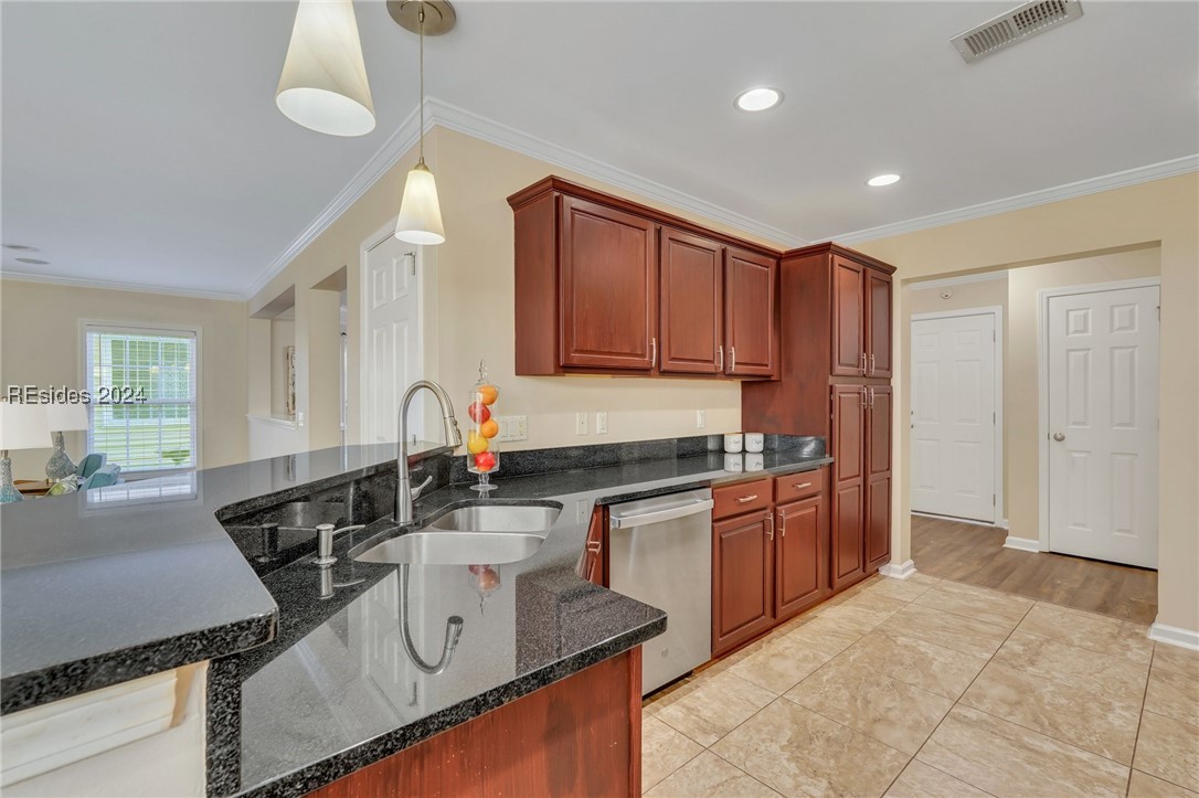 128 Crossings Boulevard