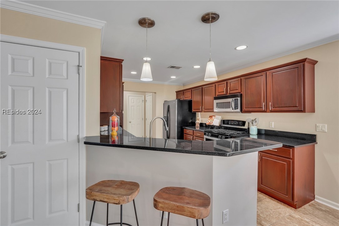 128 Crossings Boulevard