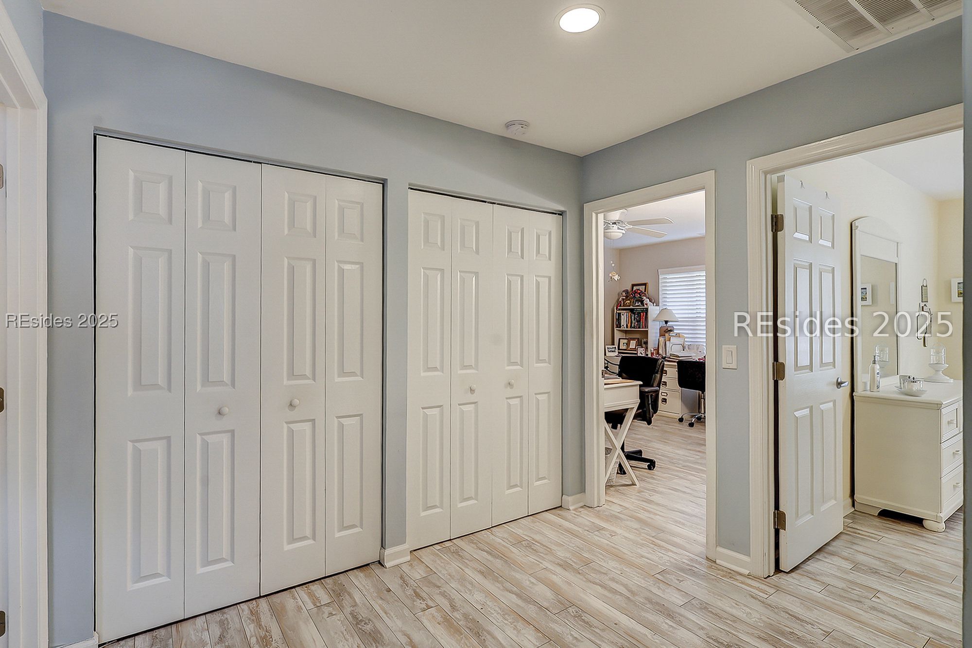 3 Reflection Cove Court