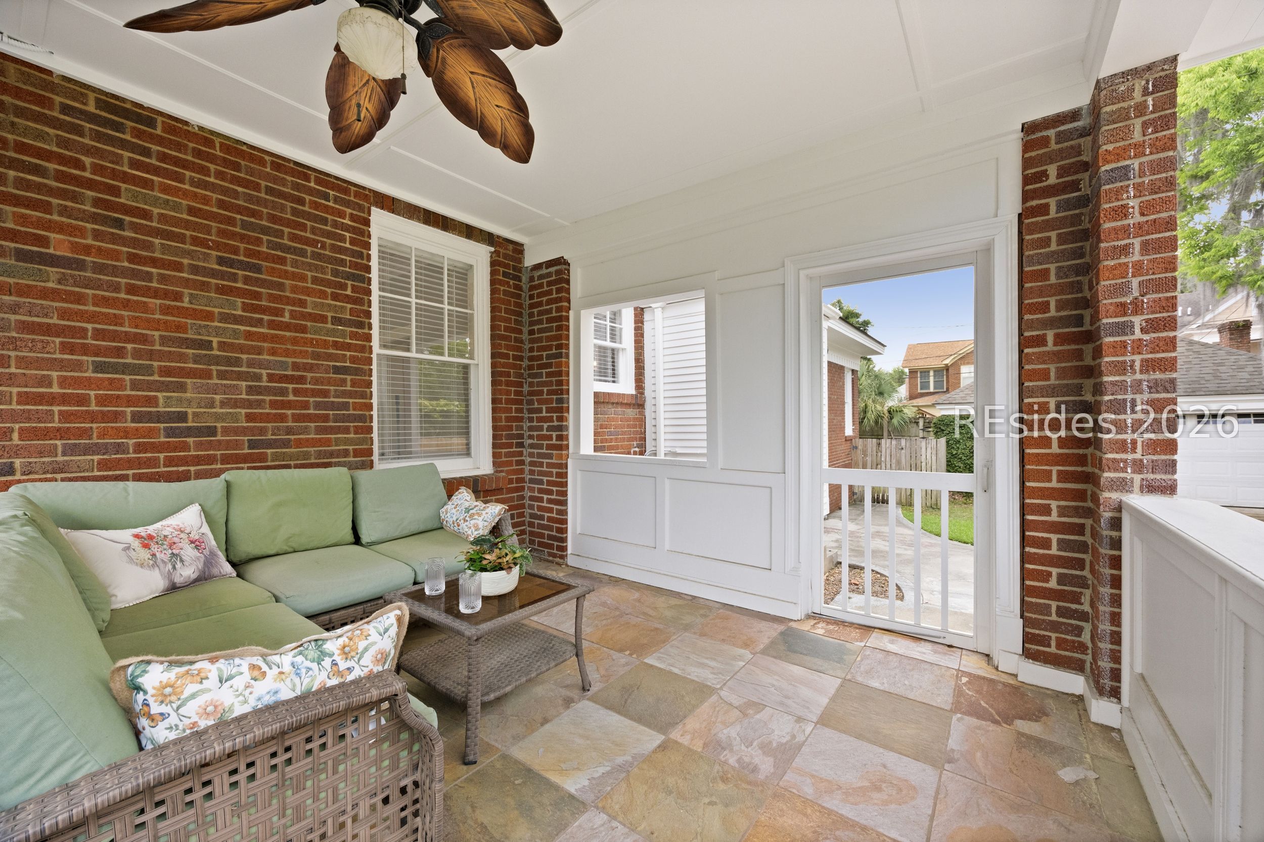 535 E 44th Street