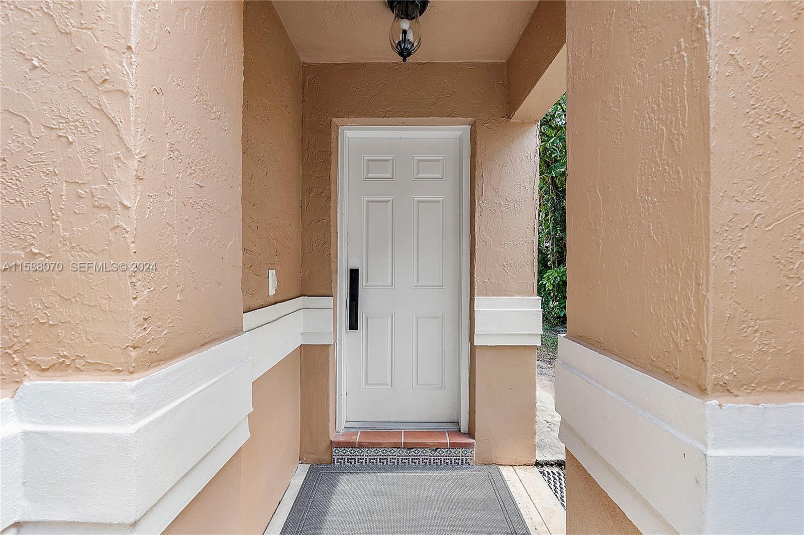 11375 Lakeview Drive 68U