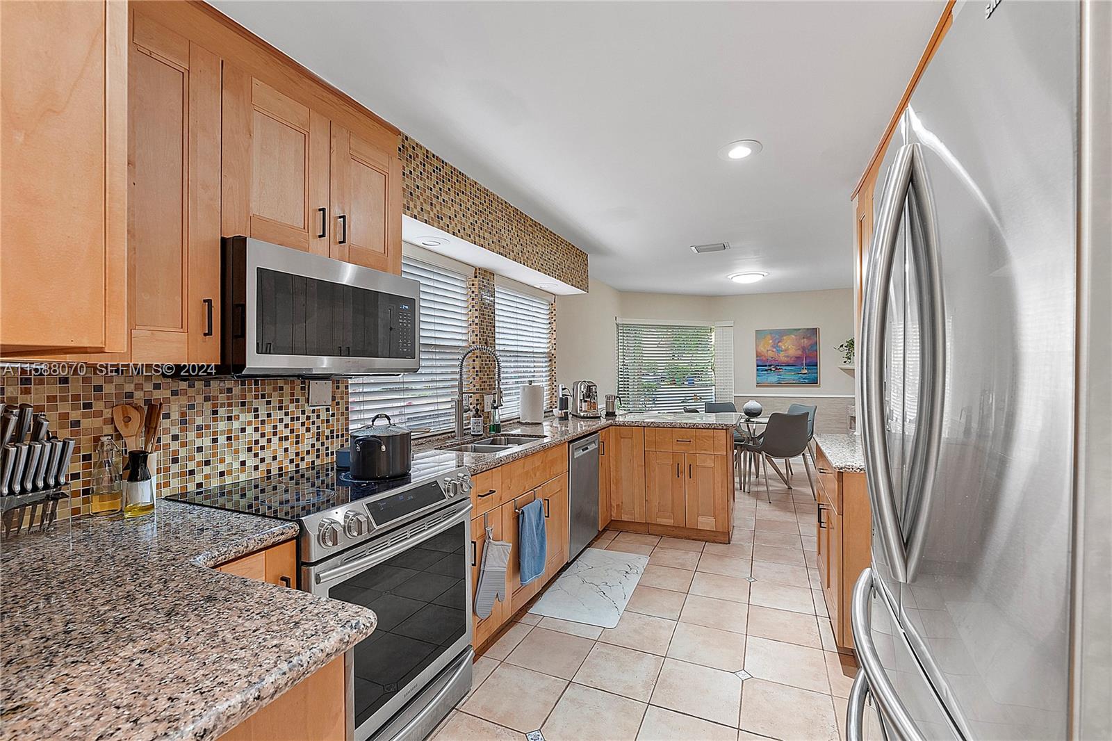 11375 Lakeview Drive 68U