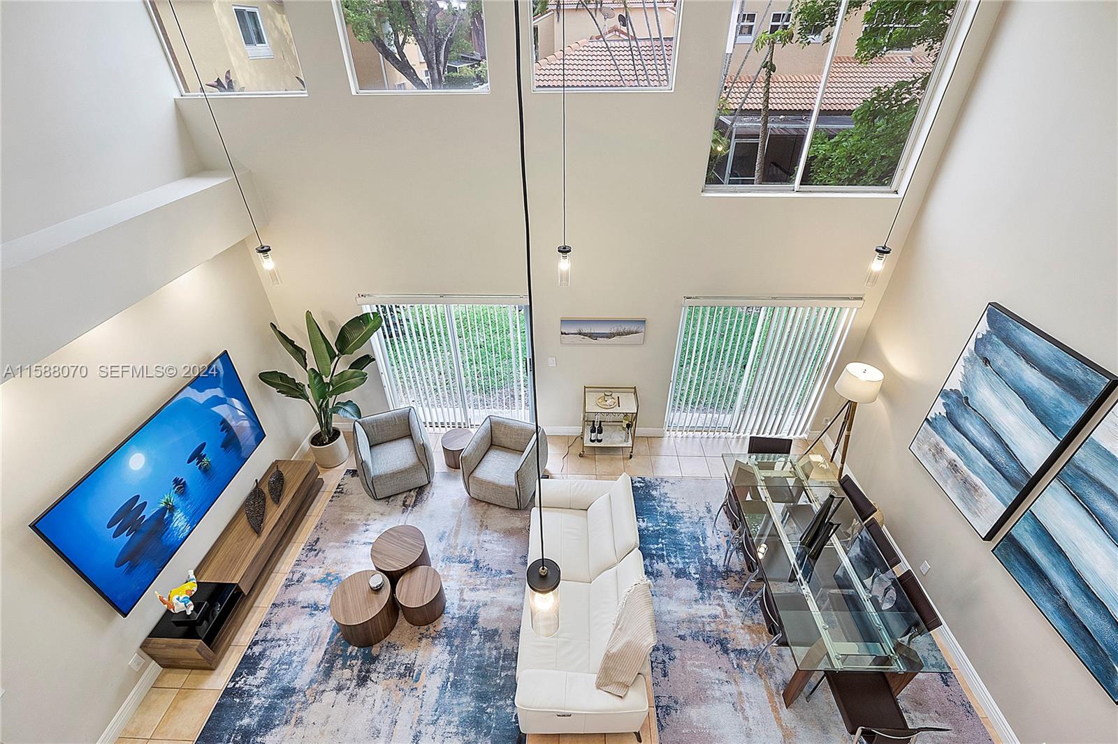 11375 Lakeview Drive 68U