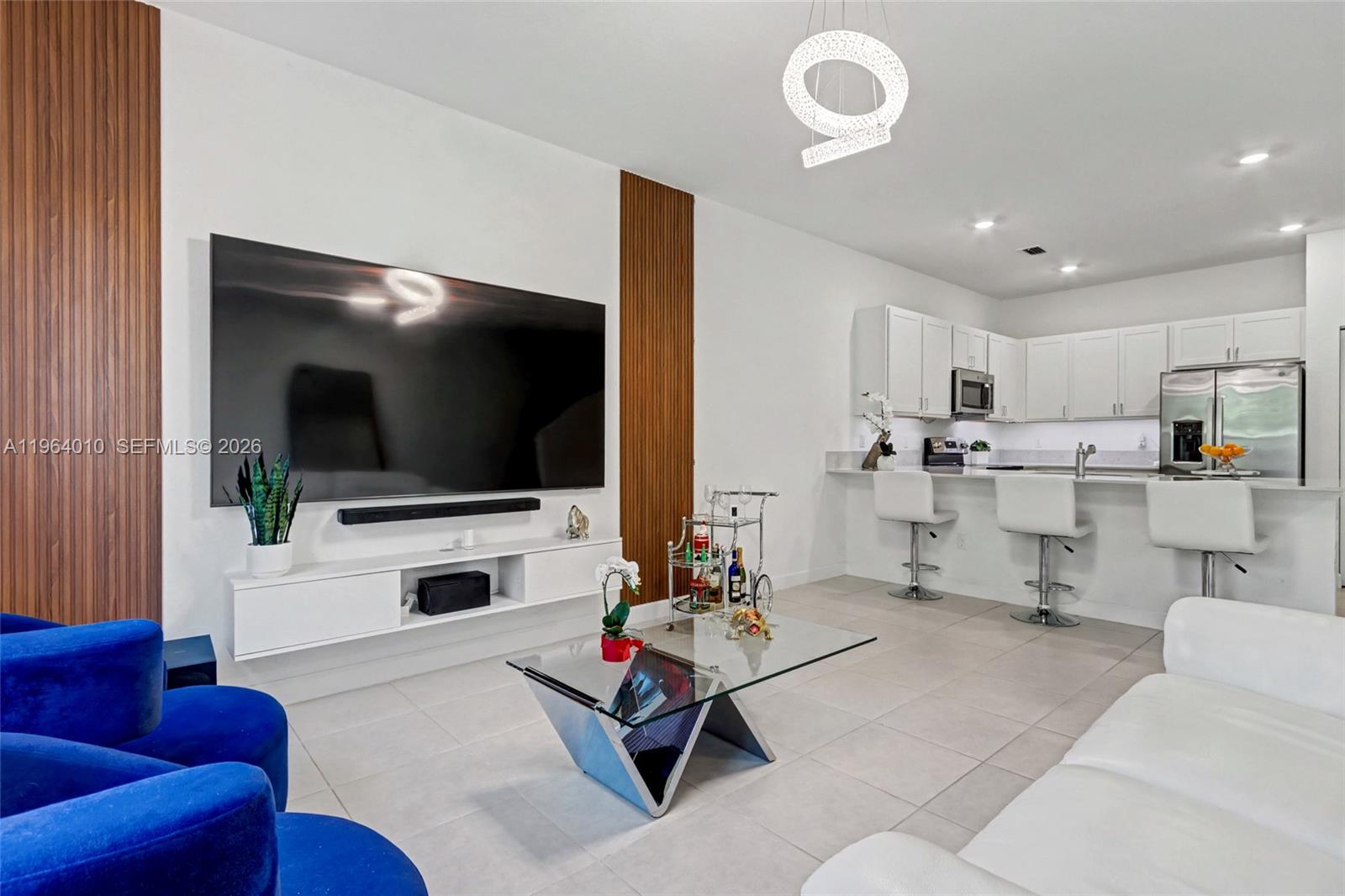 4303 Hammock Grove Drive