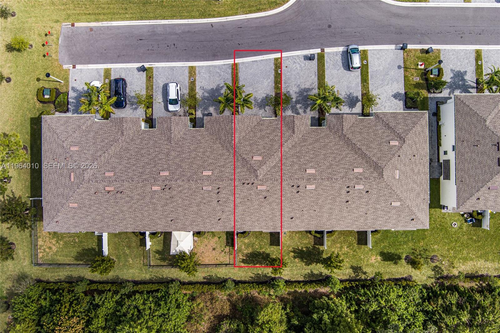 4303 Hammock Grove Drive