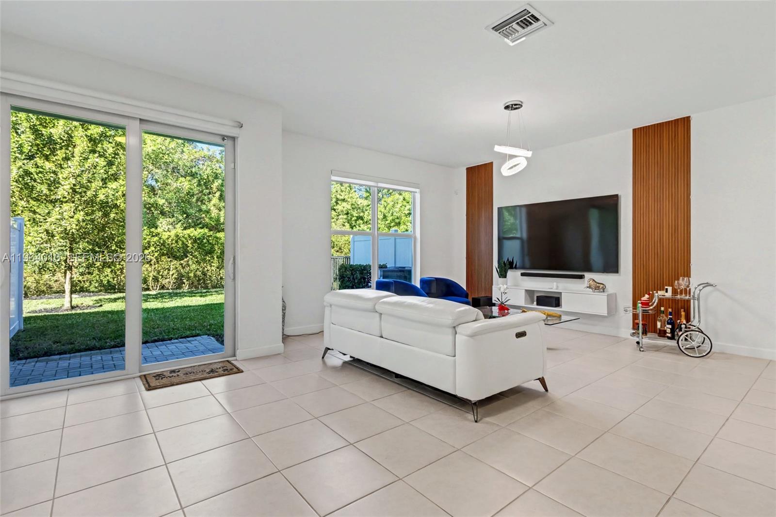 4303 Hammock Grove Drive