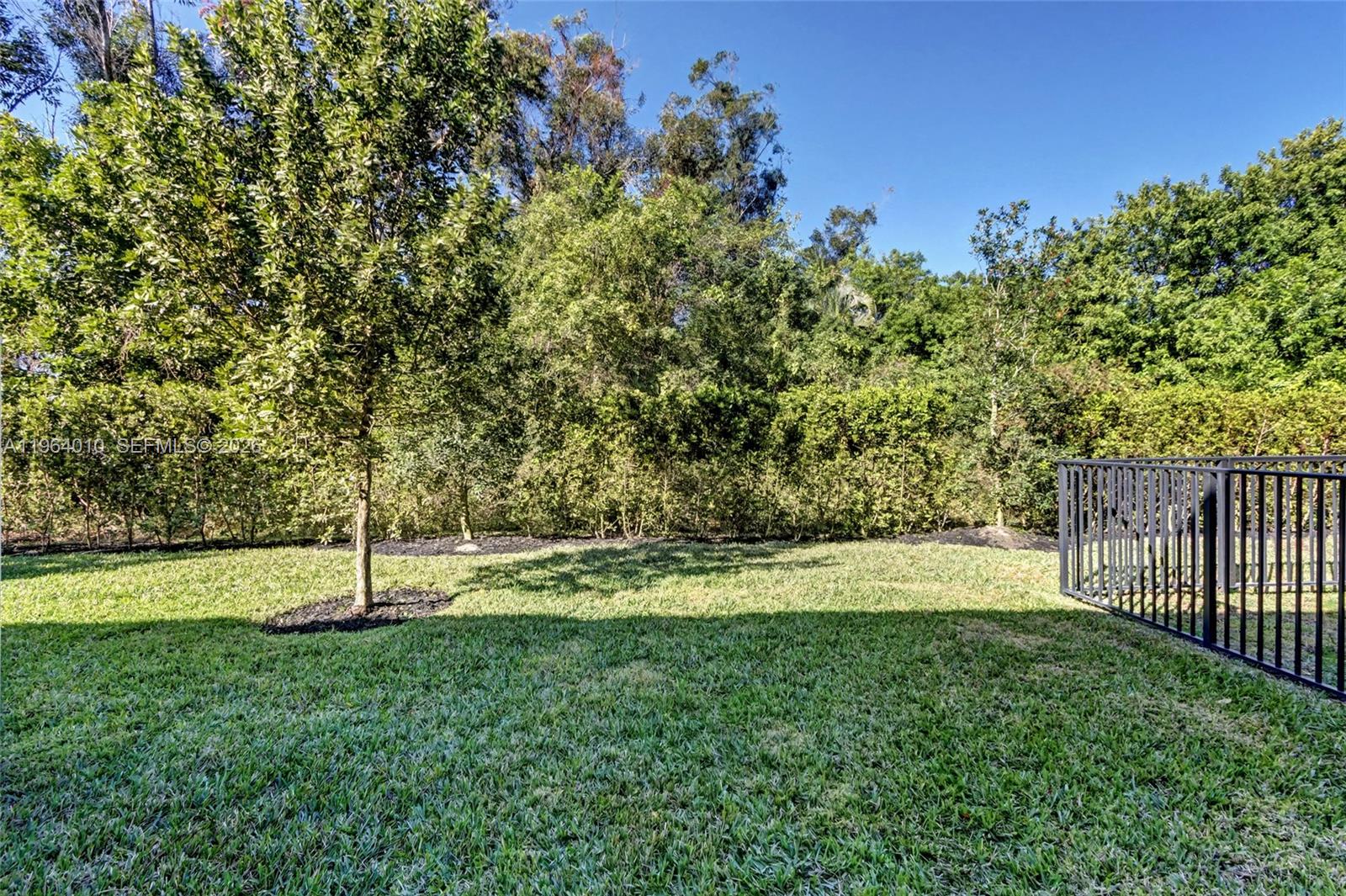 4303 Hammock Grove Drive