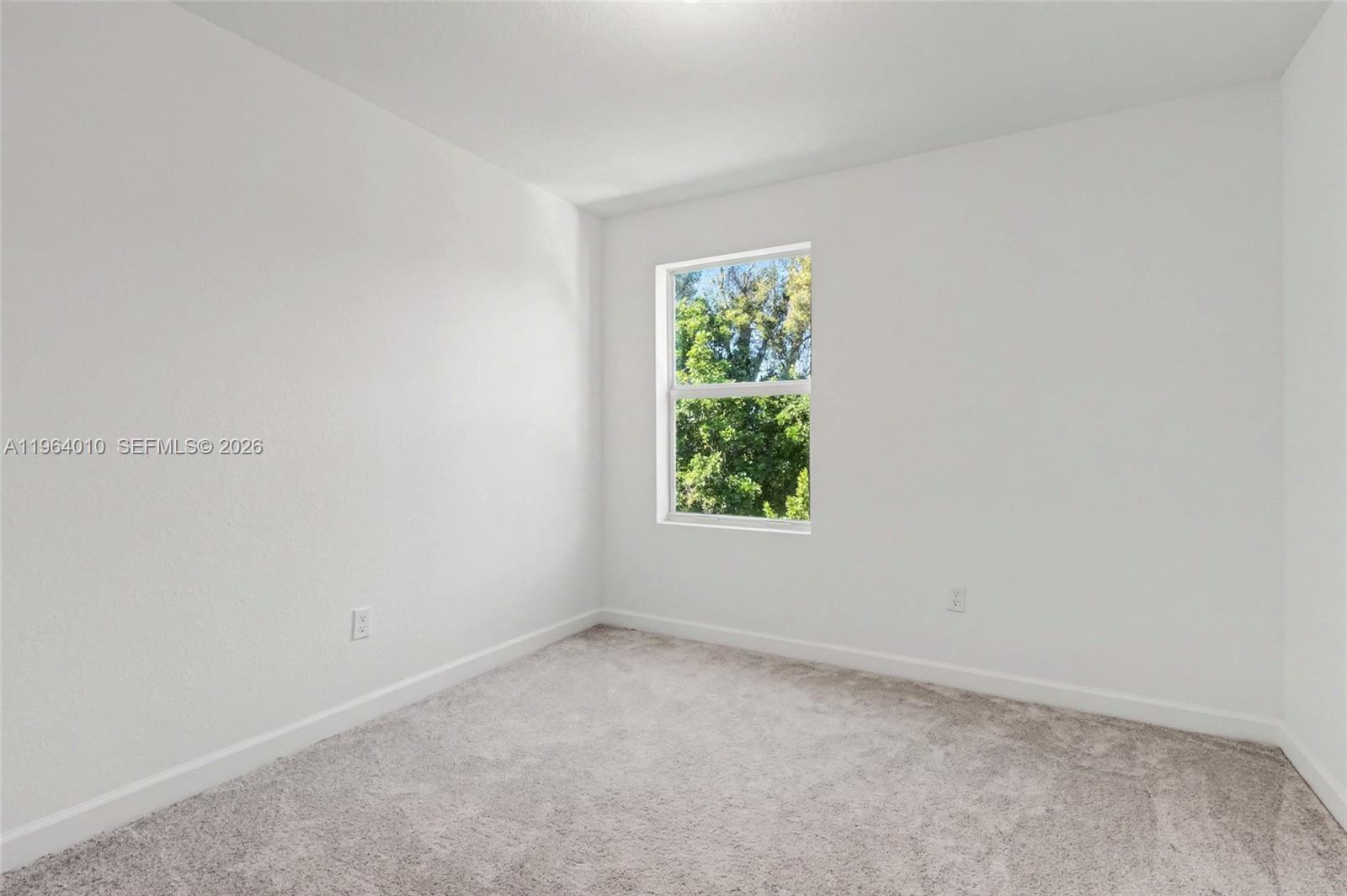 4303 Hammock Grove Drive