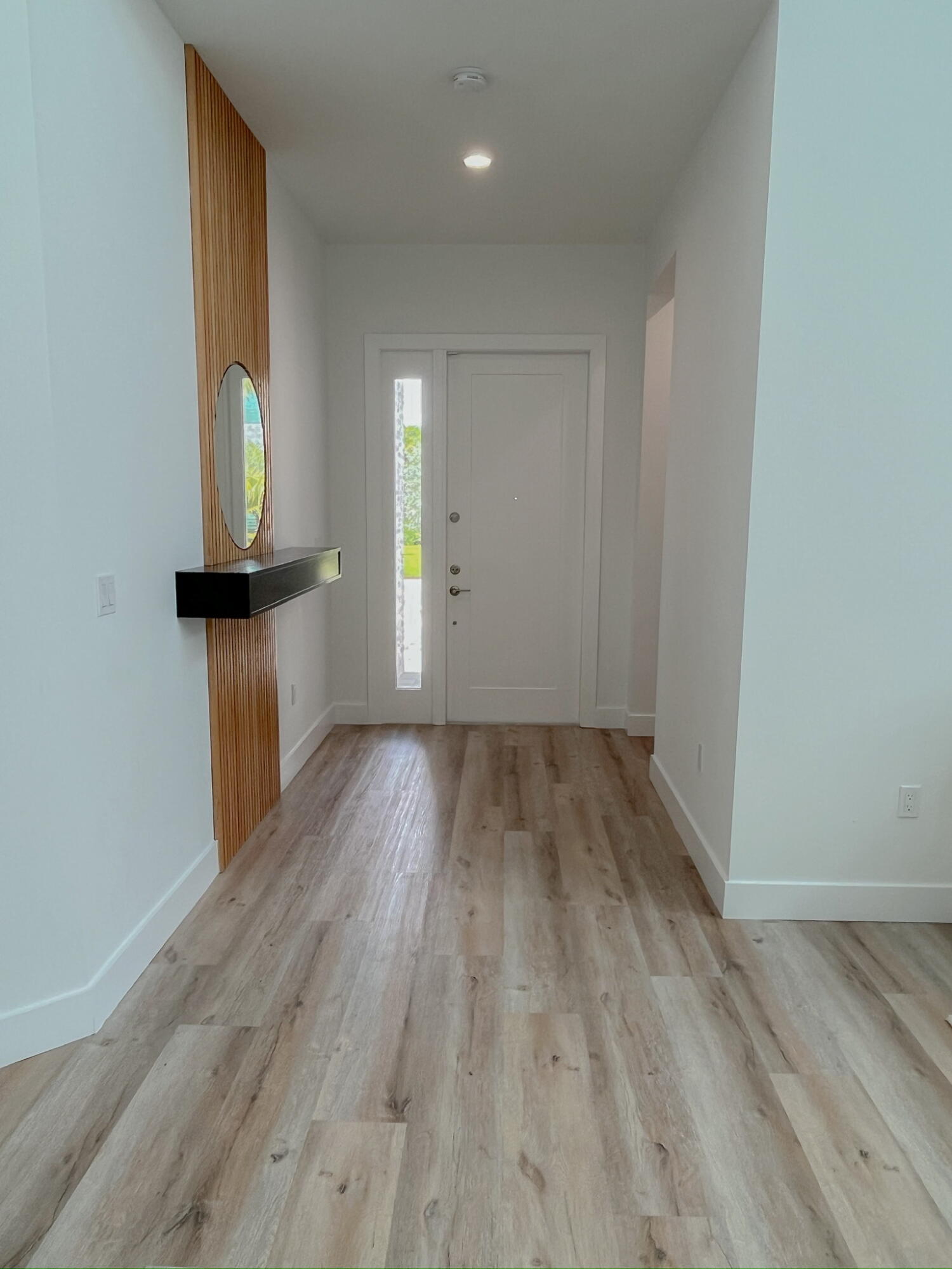 8227 Oceanus Drive