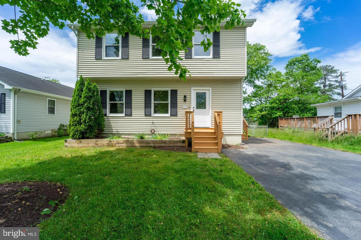 5704 BROADWATER PARKWAY