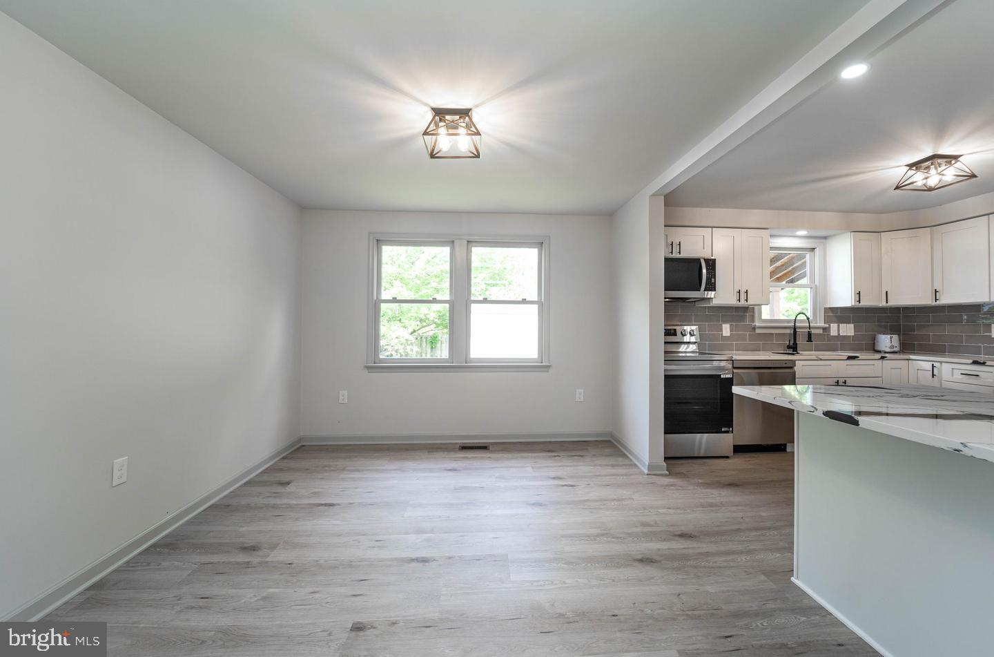 5704 BROADWATER PARKWAY