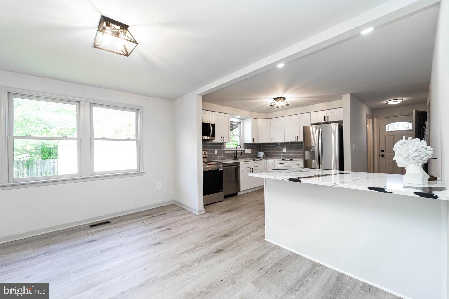 5704 BROADWATER PARKWAY