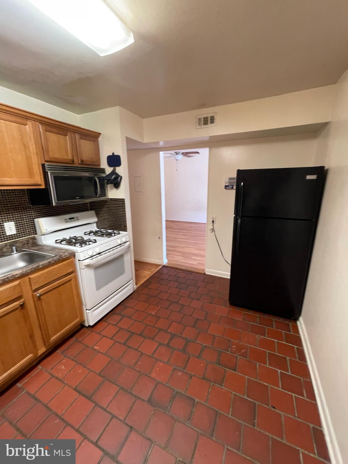 8489 GREENBELT ROAD 8489-T-2