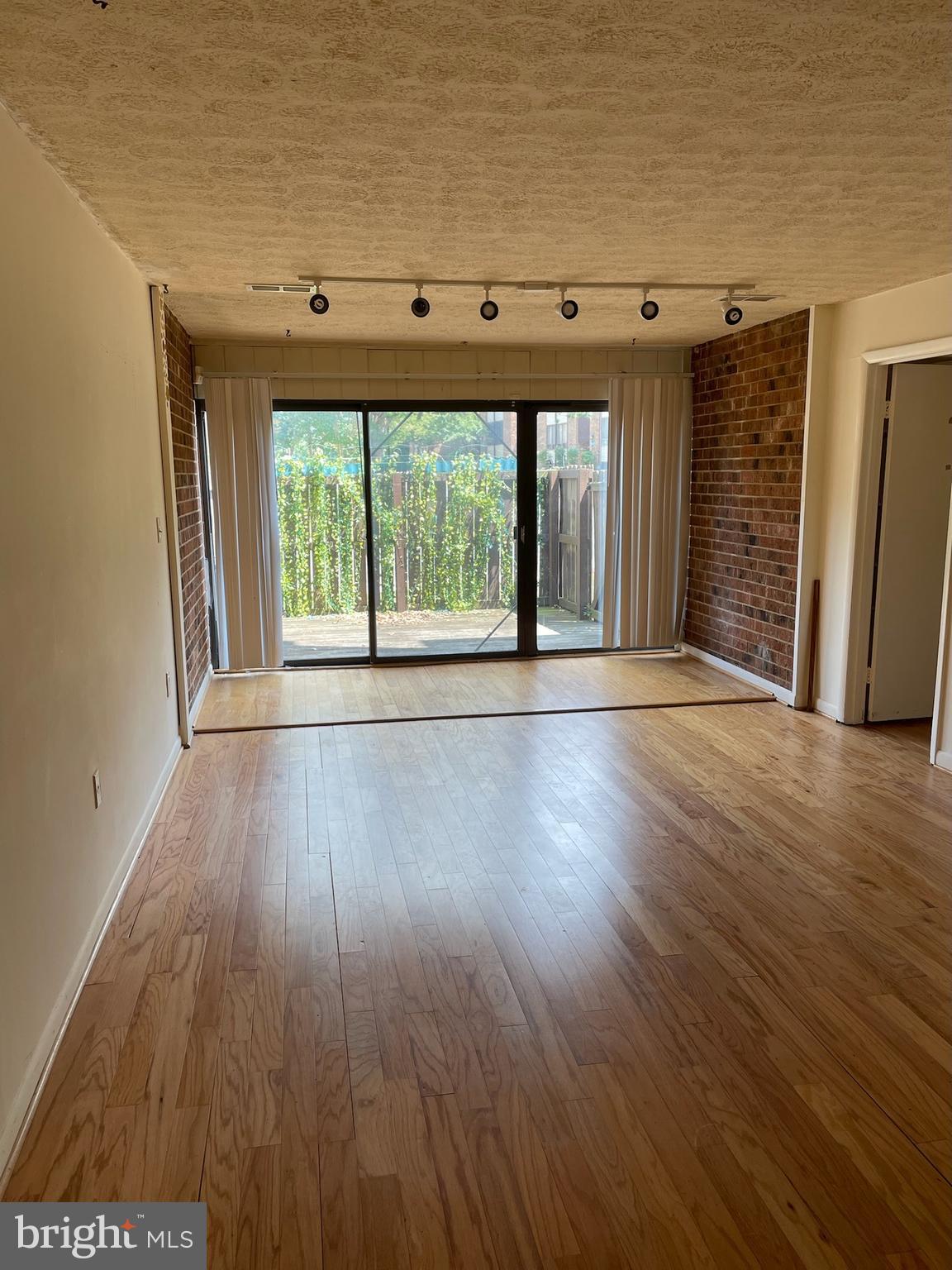 8489 GREENBELT ROAD 8489-T-2