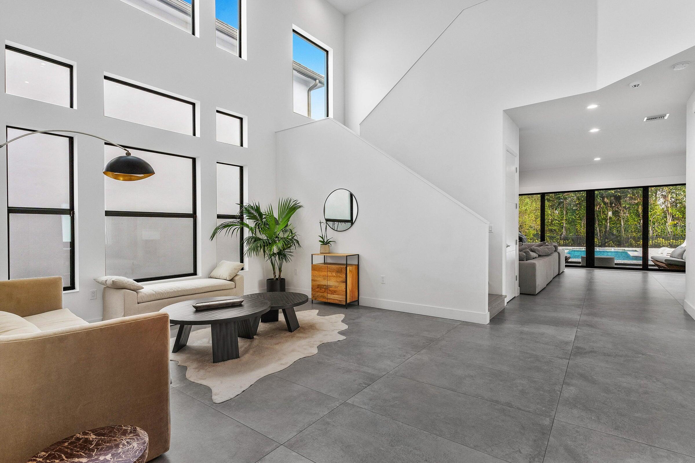 8227 Oceanus Drive