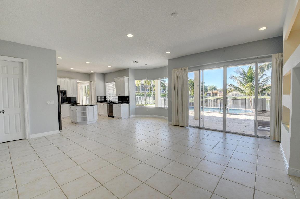 9544 Barletta Winds Pt Point