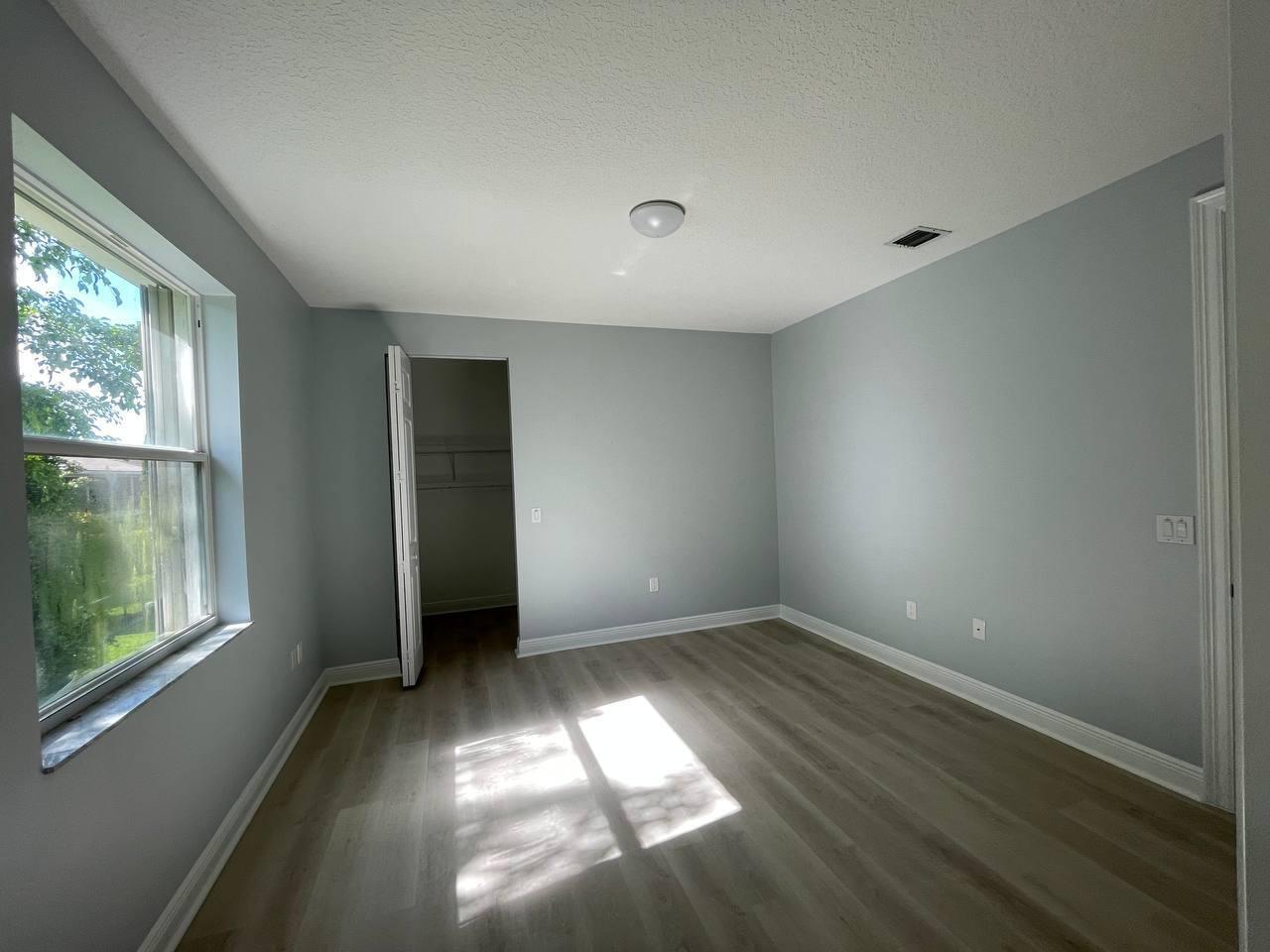 9544 Barletta Winds Pt Point